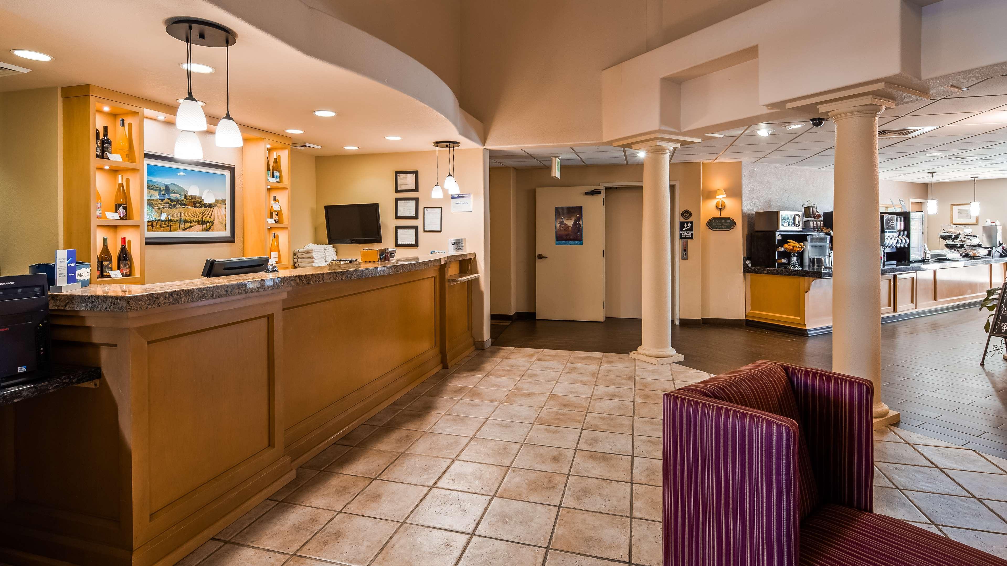 Best Western Plus Caldwell Inn & Suites Exteriör bild
