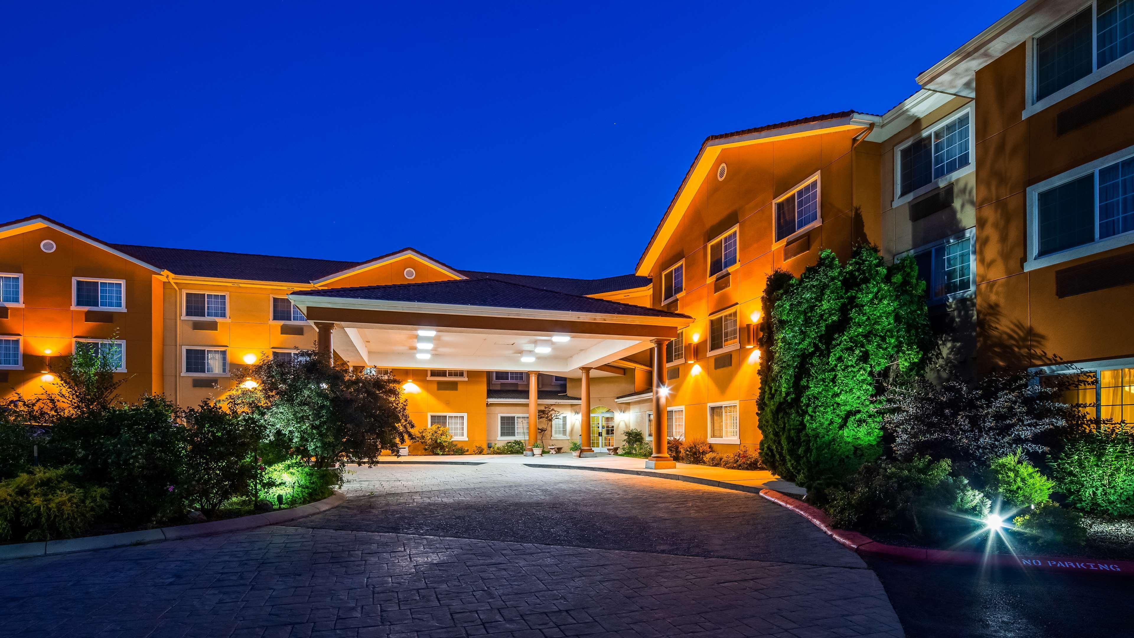 Best Western Plus Caldwell Inn & Suites Exteriör bild