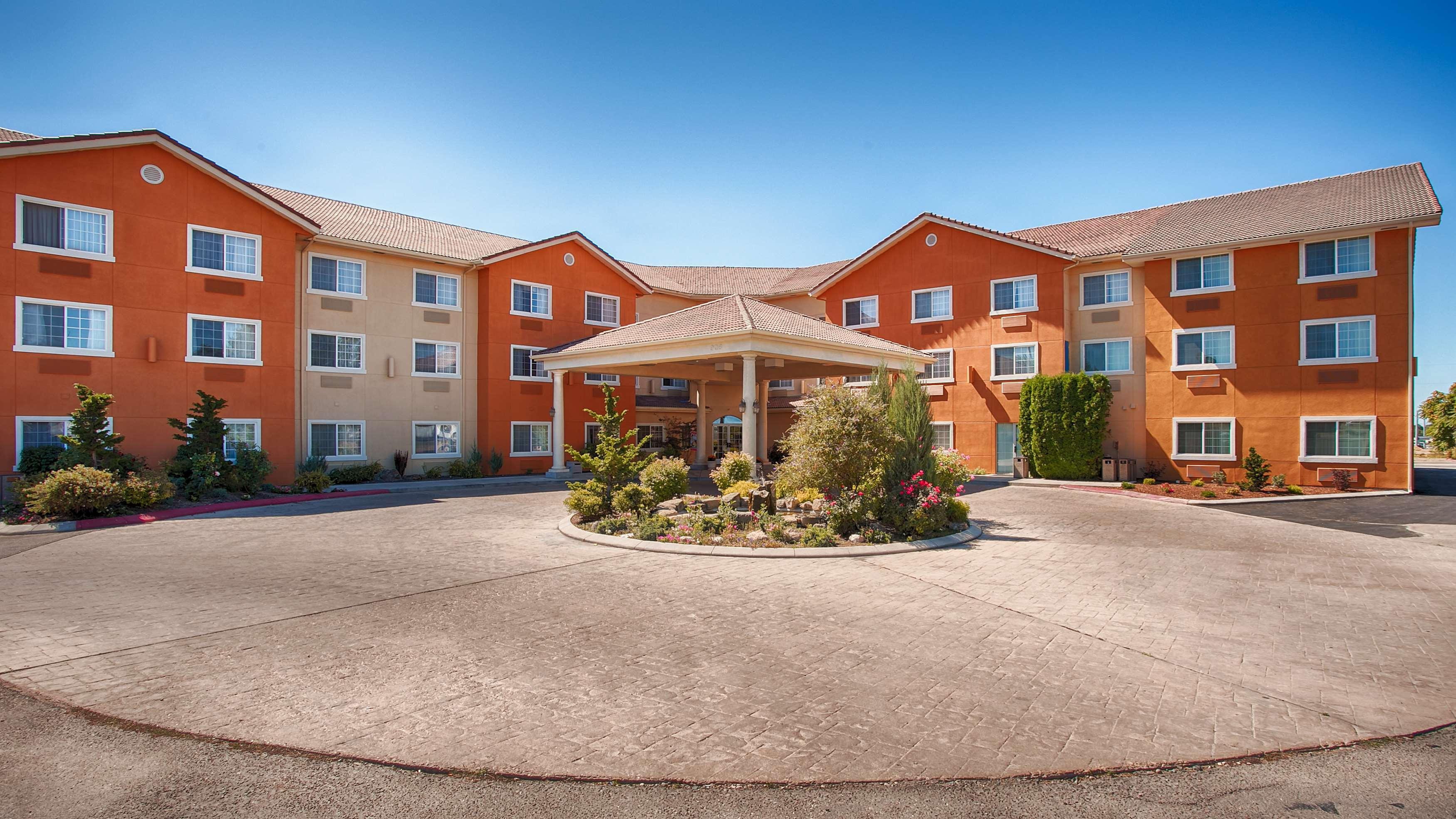 Best Western Plus Caldwell Inn & Suites Exteriör bild