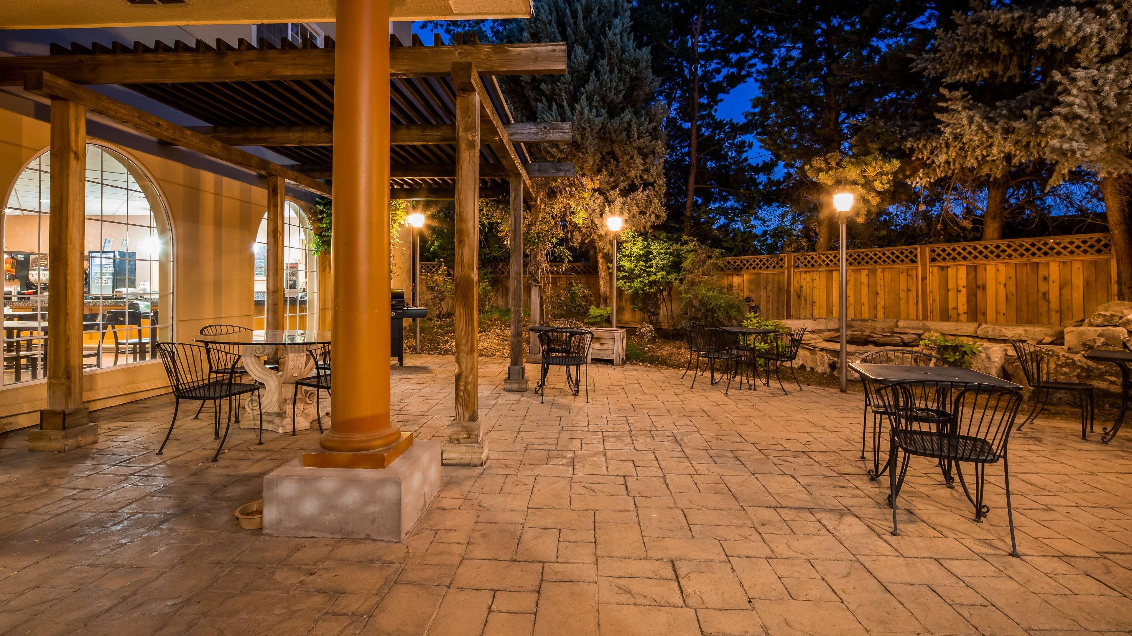 Best Western Plus Caldwell Inn & Suites Exteriör bild