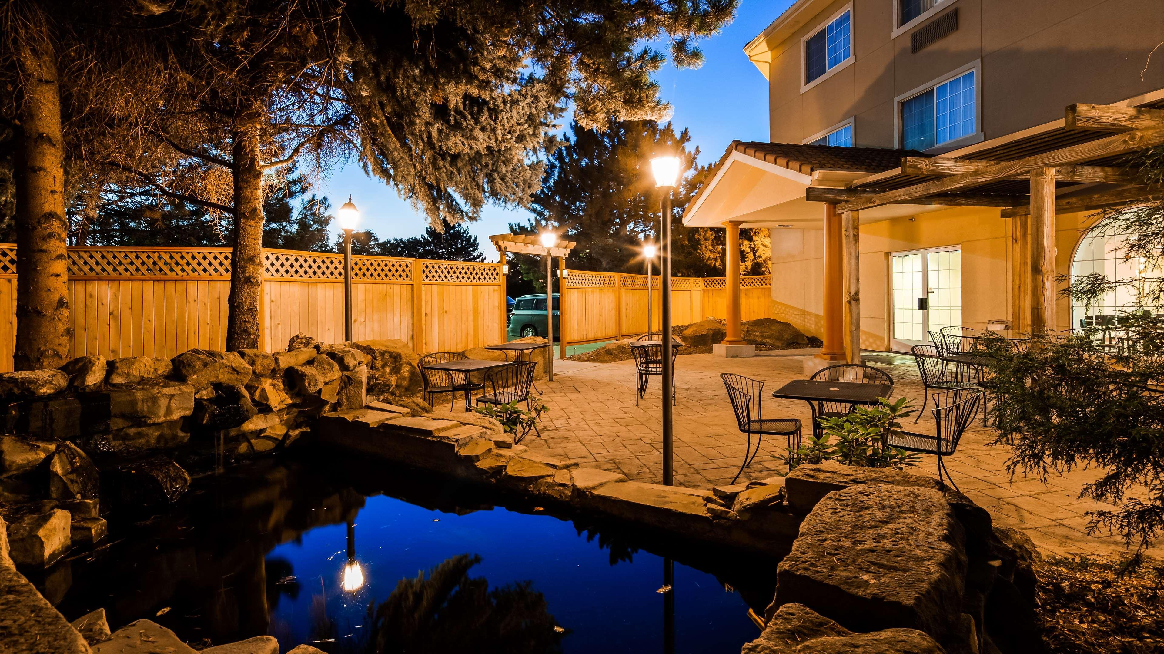 Best Western Plus Caldwell Inn & Suites Exteriör bild