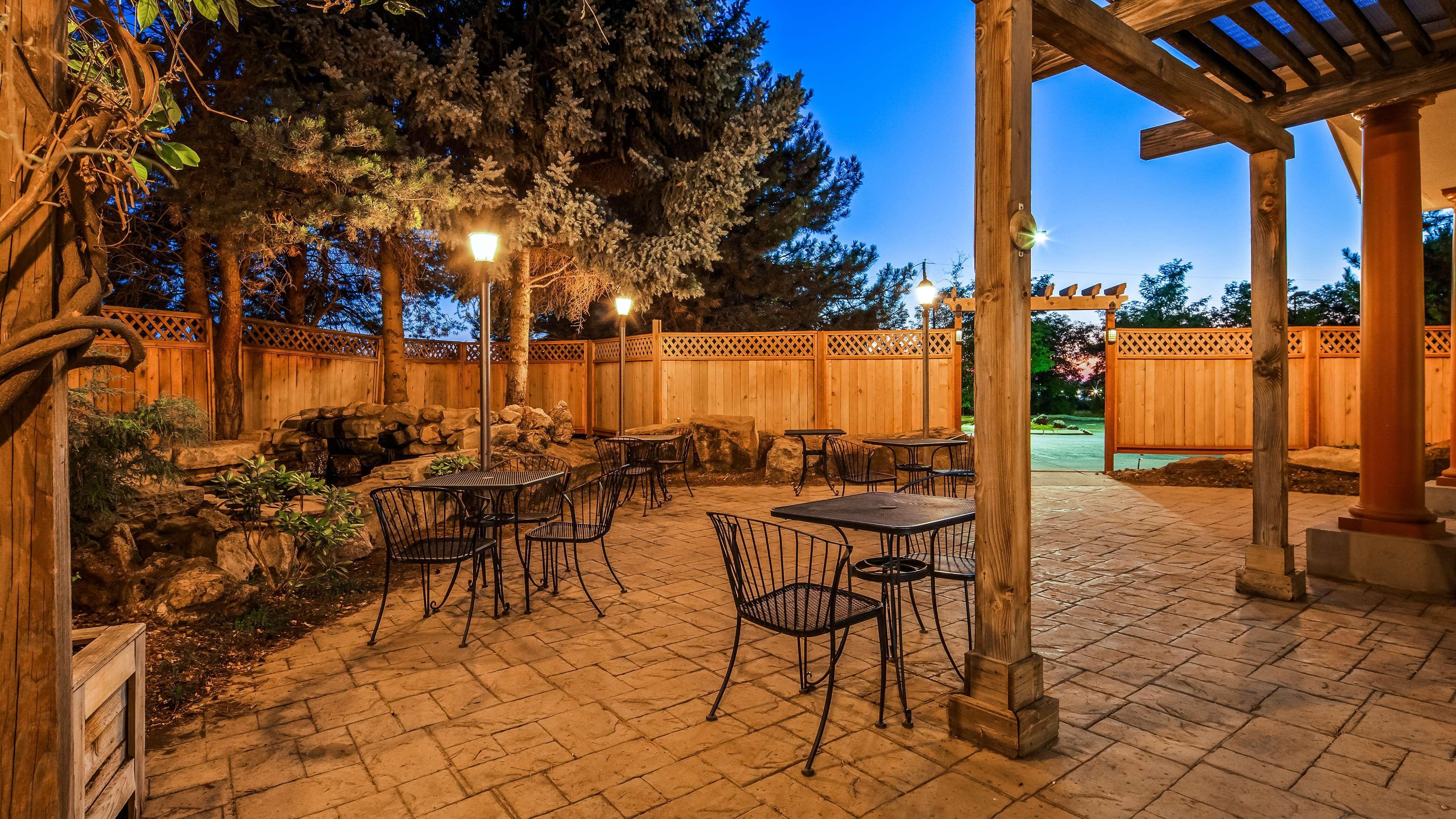 Best Western Plus Caldwell Inn & Suites Exteriör bild