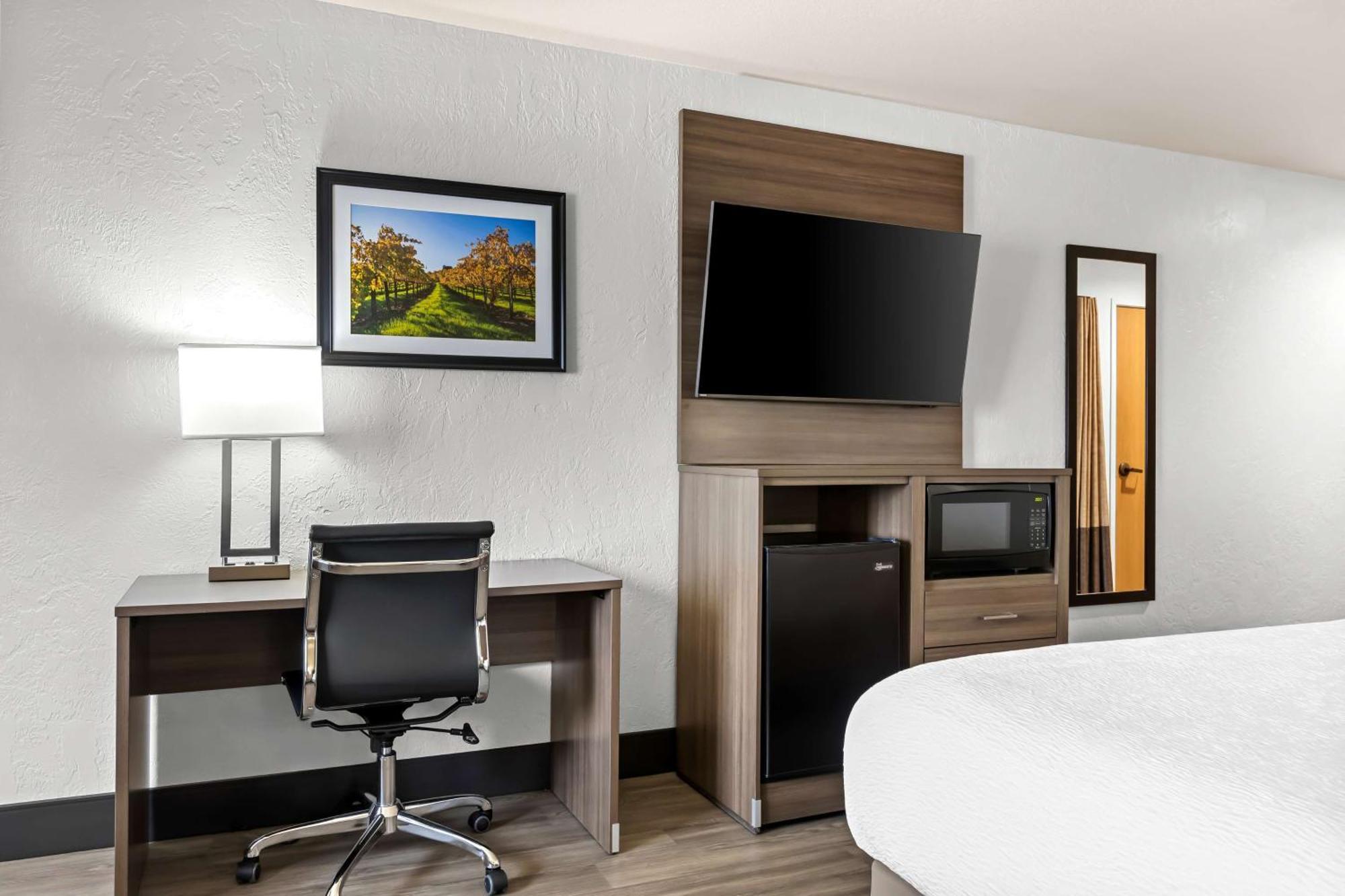 Best Western Plus Caldwell Inn & Suites Exteriör bild